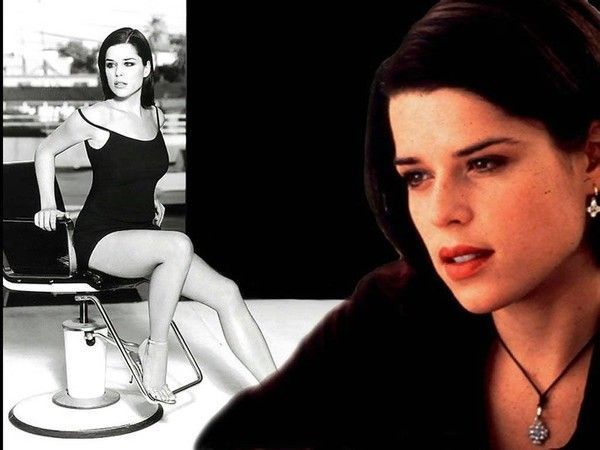 Neve Campbell High Heels