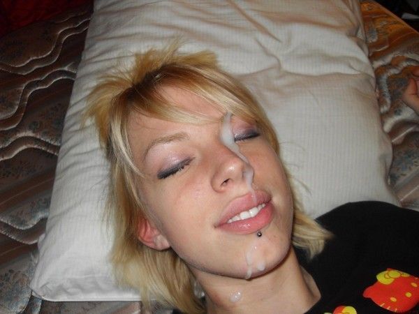 Cum on side of her face - Porn galleries