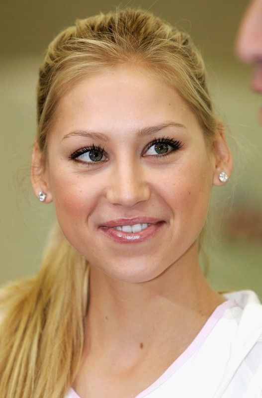 Anna Kournikova Visage